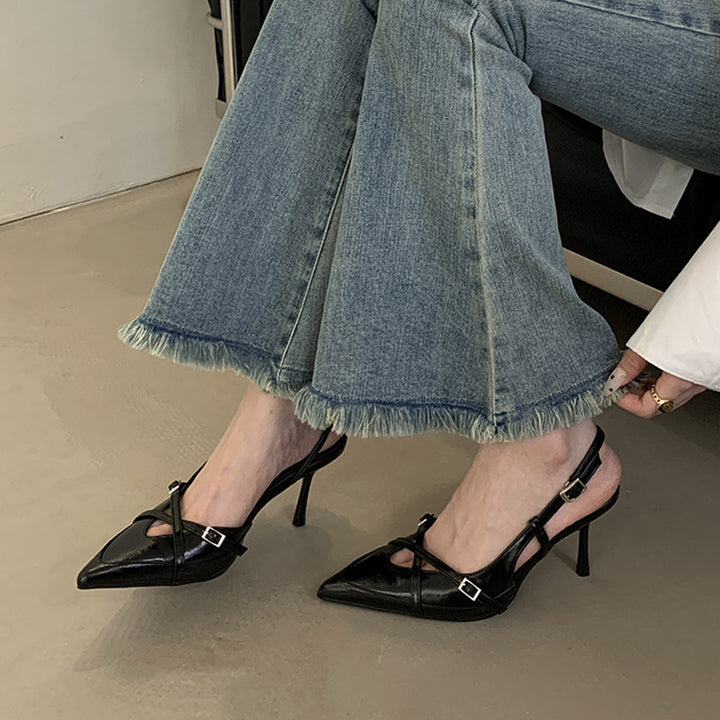 Dame Slingback Pumps med moderne Criss-Cross-rem design Stilla