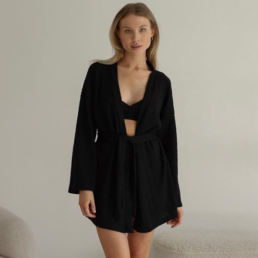 Dame sæt bestående af strikket top og shorts Stilla