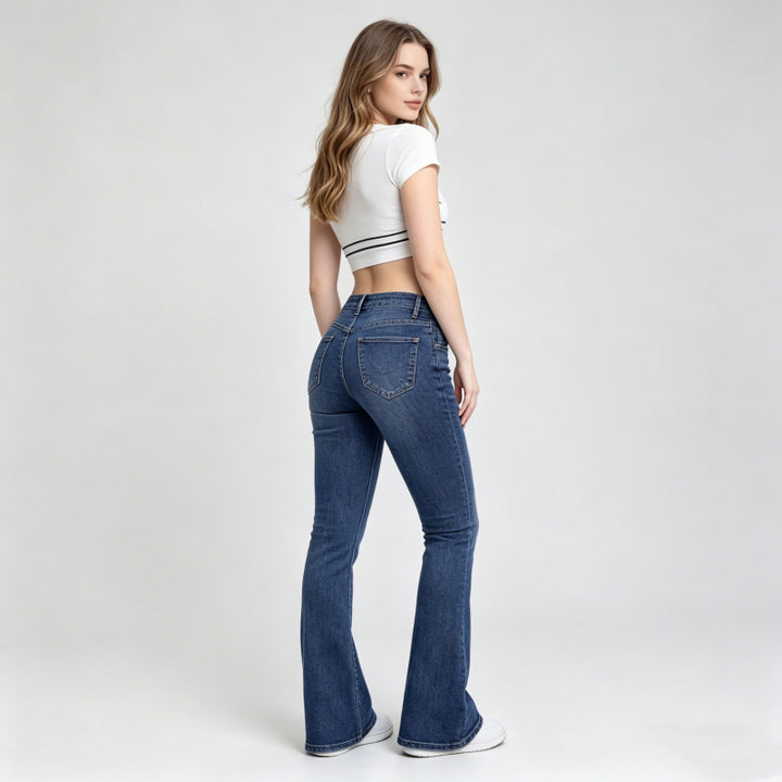 Damer flared jeans i klassisk 70'er årgang look med høj talje Skovae