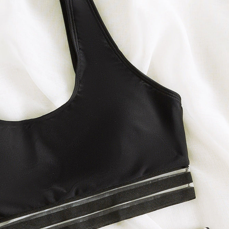 Dame Bikini sæt med trendy dyreprint og sporty crop top Skovae
