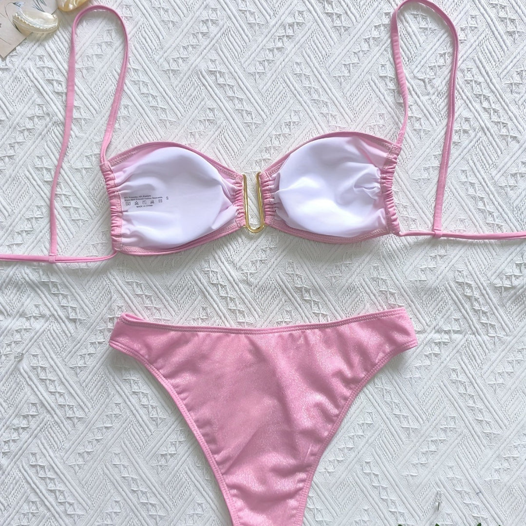 Dame Bandeau-Bikini-sæt med elegant rynkning og glamourøs detalje Stilla