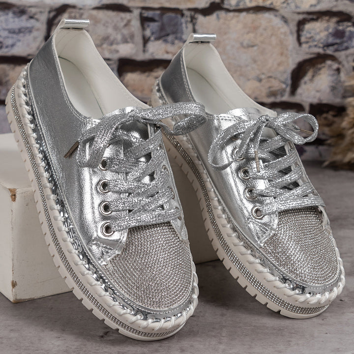 Dame mode Sneakers med funklende overmateriale og særpræget således design Stilla