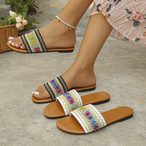 Dame mode pantofler med farverig broderi- og perleudsmykningsdesign Stilla