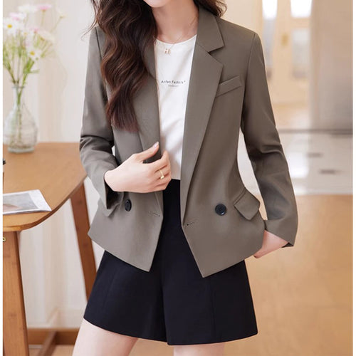 Dame mode blazer med dobbelt knaplukning og elegant snit Stilla