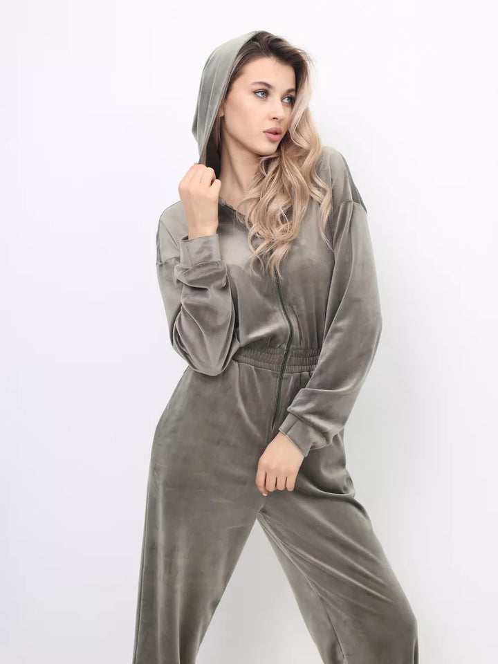 Kvindernes fløjls jumpsuit med hætte og elastisk talje Skovae
