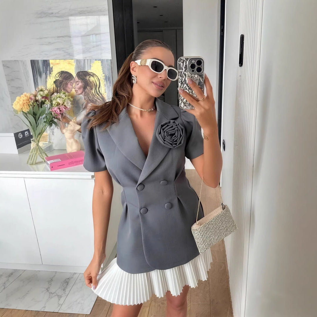 Damer elegant blazer med puffærmer og blomsterdetalje Skovae