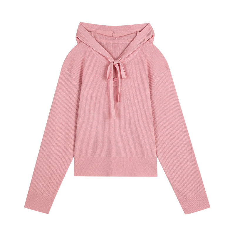 Dame moderigtig hoodie med stilfuld V-udskæring og dekorativ snor Stilla