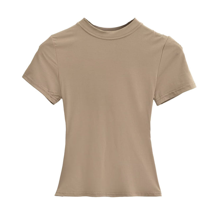 Dame kortærmet T-shirt med højplease krave og figursyet snit Stilla