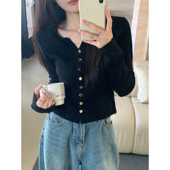 Kvinde elegant cardigan med knapdetalje og blødt materiale Stilla