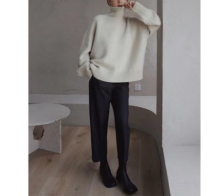 Kvinders oversized højhalset sweater med blødt strik Stilla