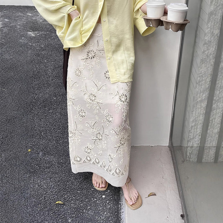 Dame elegant, broderet Midi-nederdel med fine detaljer Stilla