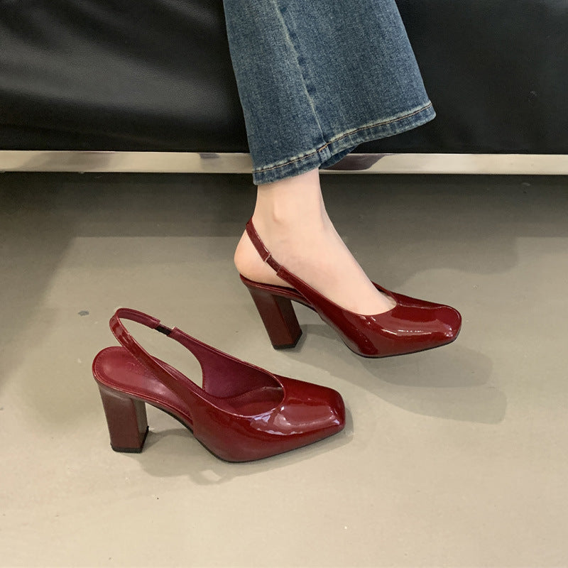 Dame Slingback Pumps med elegant glansfinish Stilla