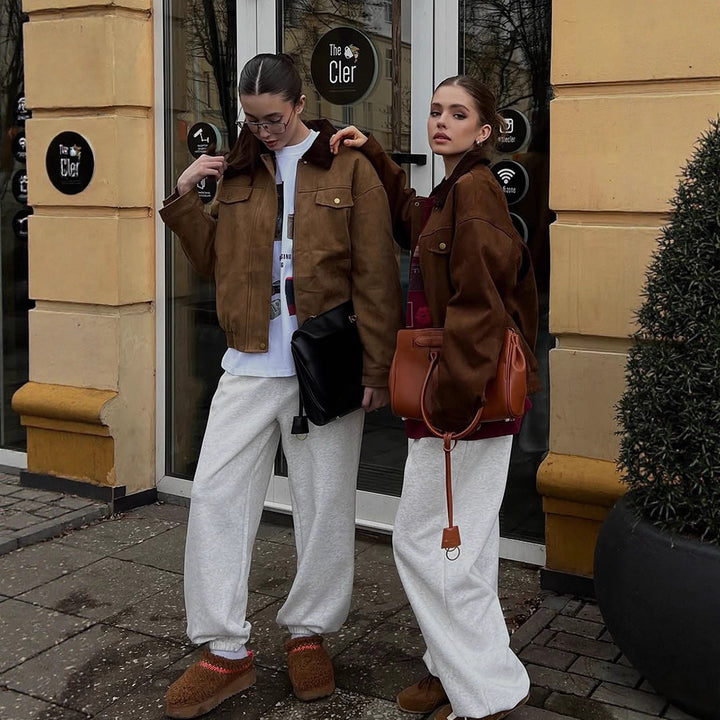 Dame Trendy Suede Jakke med frynsede Detaljer Stilla
