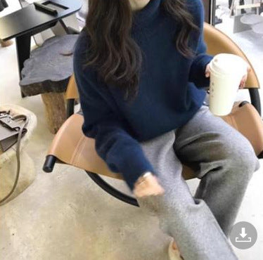 Kvinderne cashmere rullehals sweater med en løs pasform og elegant tekstur Stilla