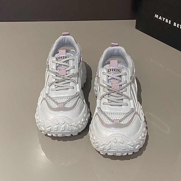 Dame Sporty Trekking-Sneakers med åndbart netstruktur og robust sål Stilla