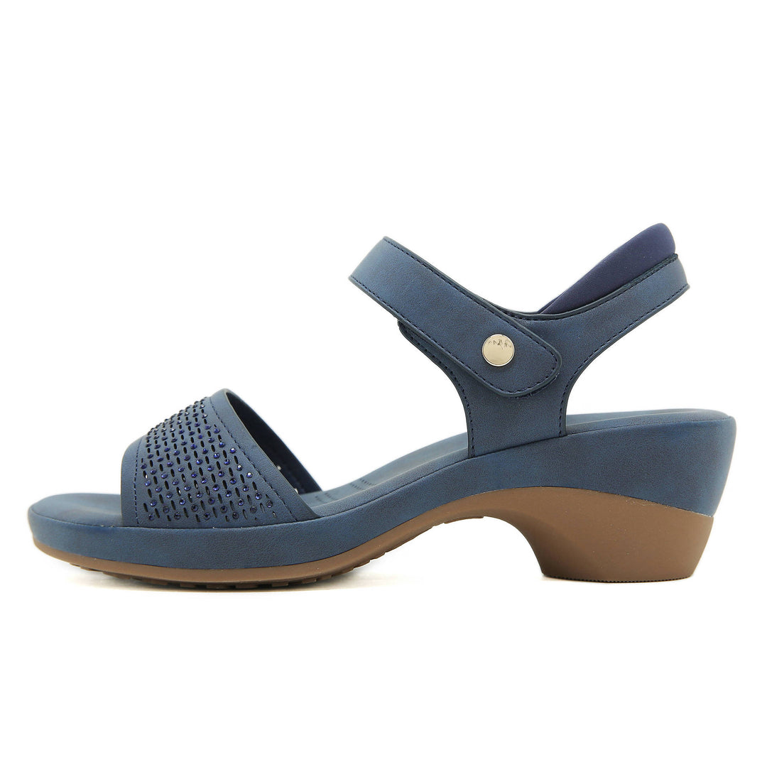 Dame komfortable sandaler med fashionable perforering og skridsikker sål Stilla