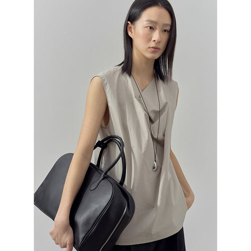 Dame ærmeløs bluse skjorte med innovativ draperingsdesign Stilla