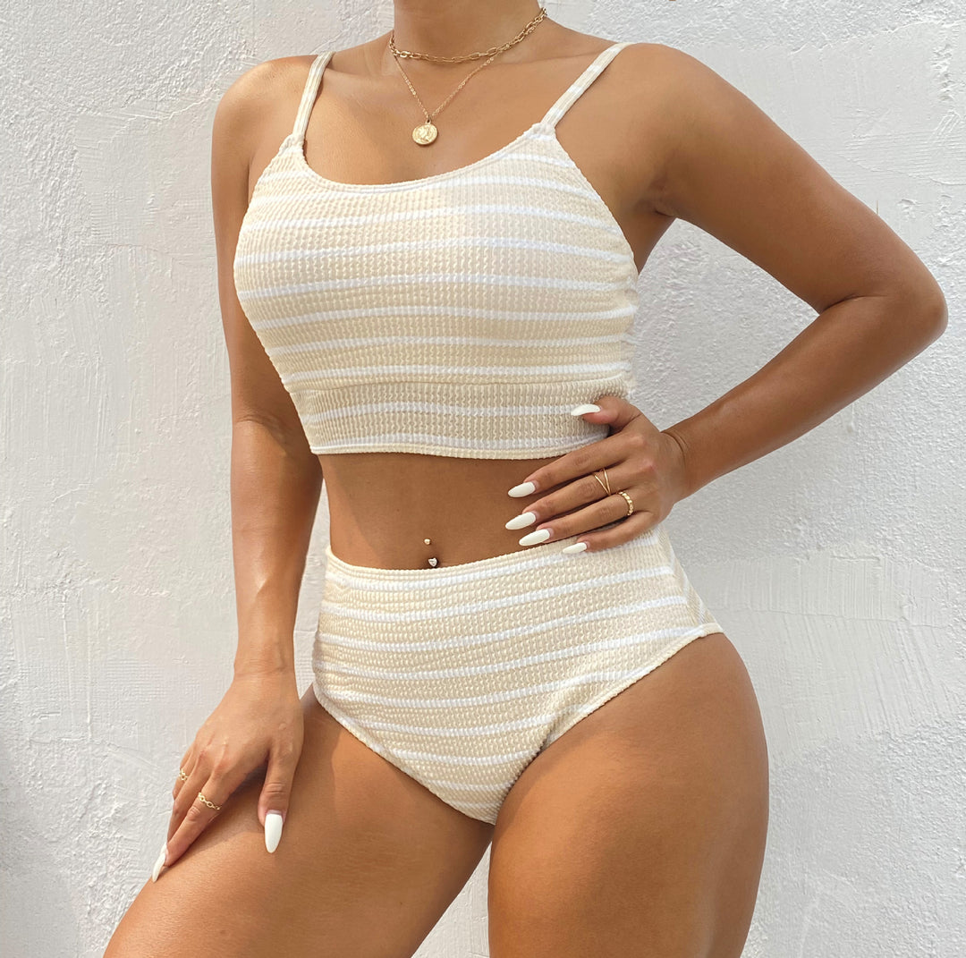 Femme Højtaljet Rib-Crop-Top og Bikini-Bukser-Sæt Stilla
