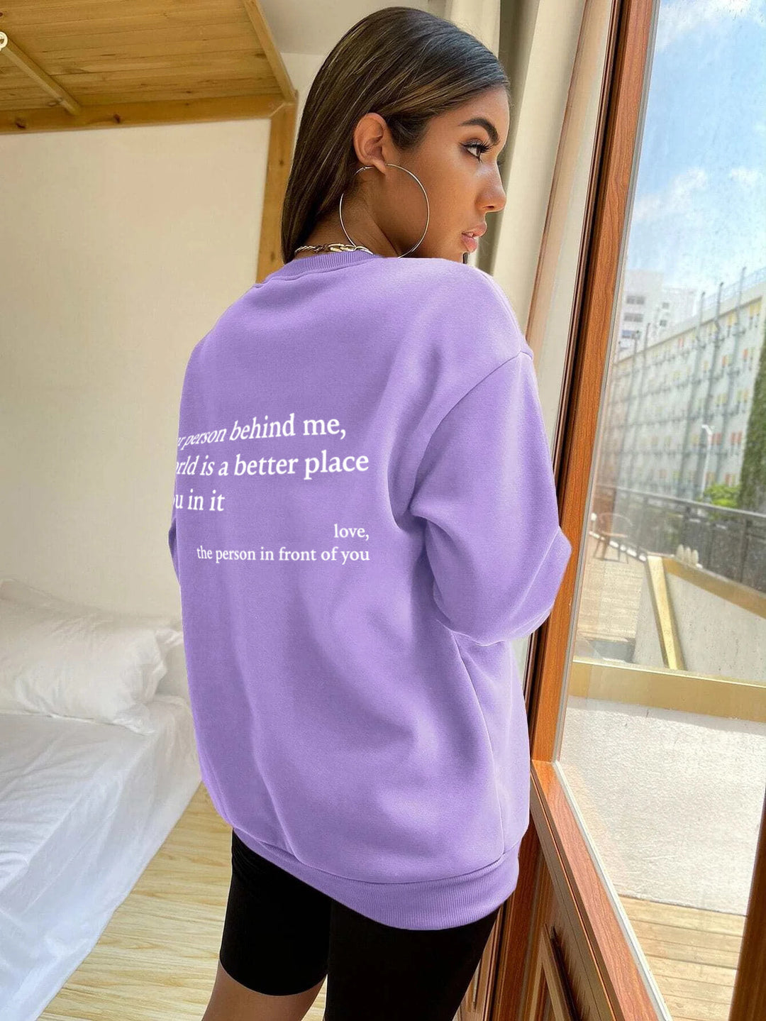 Kvinders sweatshirt med inspirerende skrift Skovae
