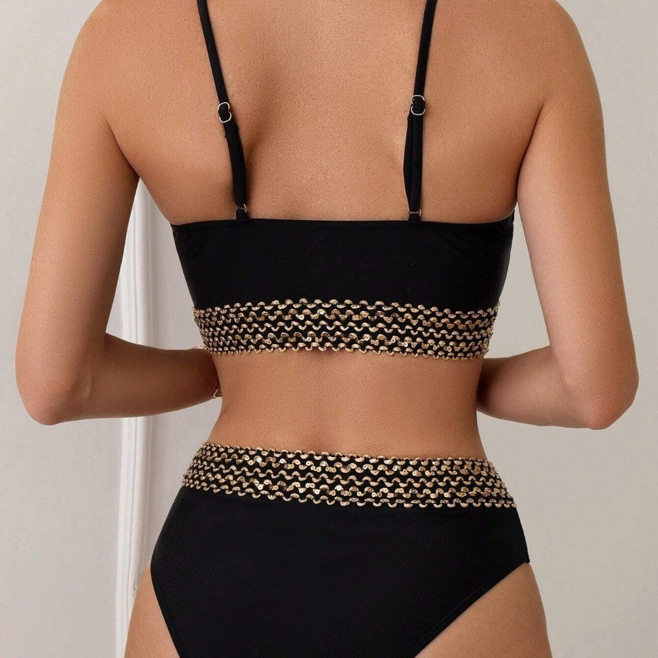 Dame Højskåret Bikini med elegant Kædeudsmykning Skovae