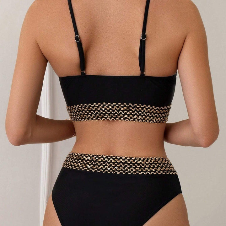 Dame Højskåret Bikini med elegant Kædeudsmykning Skovae