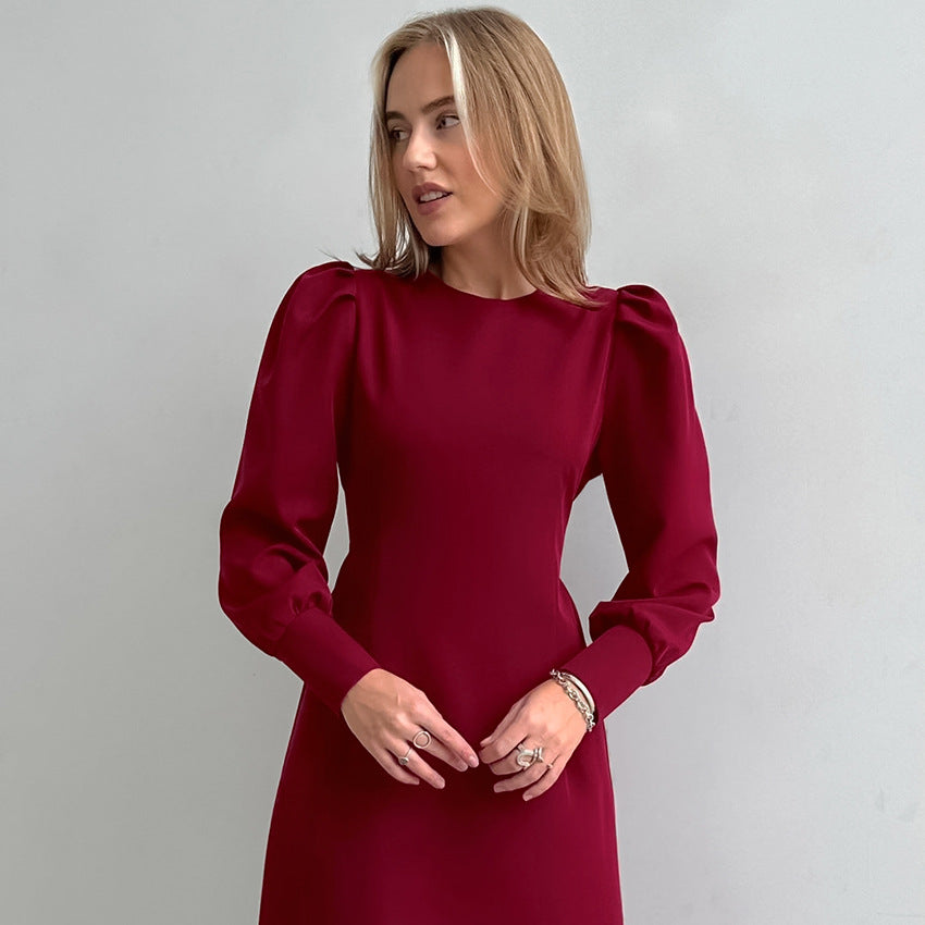 Dame Midi-Kjole med elegante pufærmer og klassisk snit Stilla