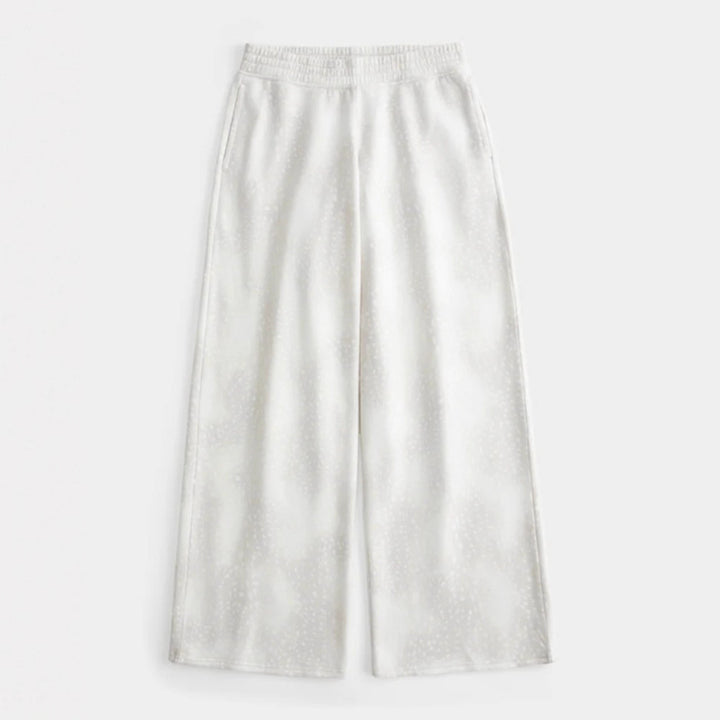 Dame nan vidt husdragt-to-del med hættetrøje og vidt skåret sweatpants Skovae
