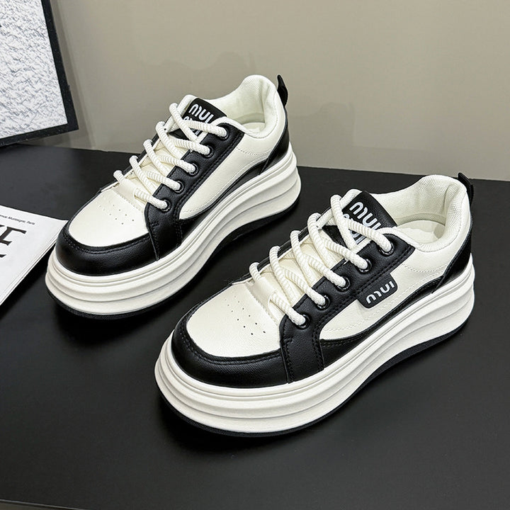 Dame Sneakers med tyk platform og sportivt design Stilla