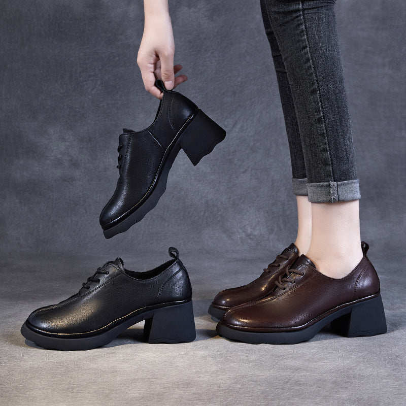 Dame Chunky-hekse-snøre-Oxfords med stilfulde detaljer Stilla