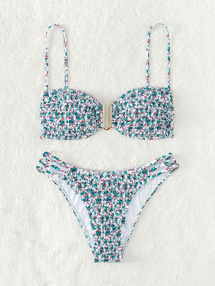 Dame bikini-sæt med raffineret design og fashionable stroppedetaljer Skovae