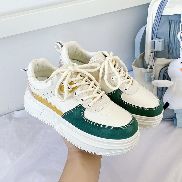 Dame Sportslige Plateau Sneakers med farve akcenter og åndbar overfladestruktur Stilla