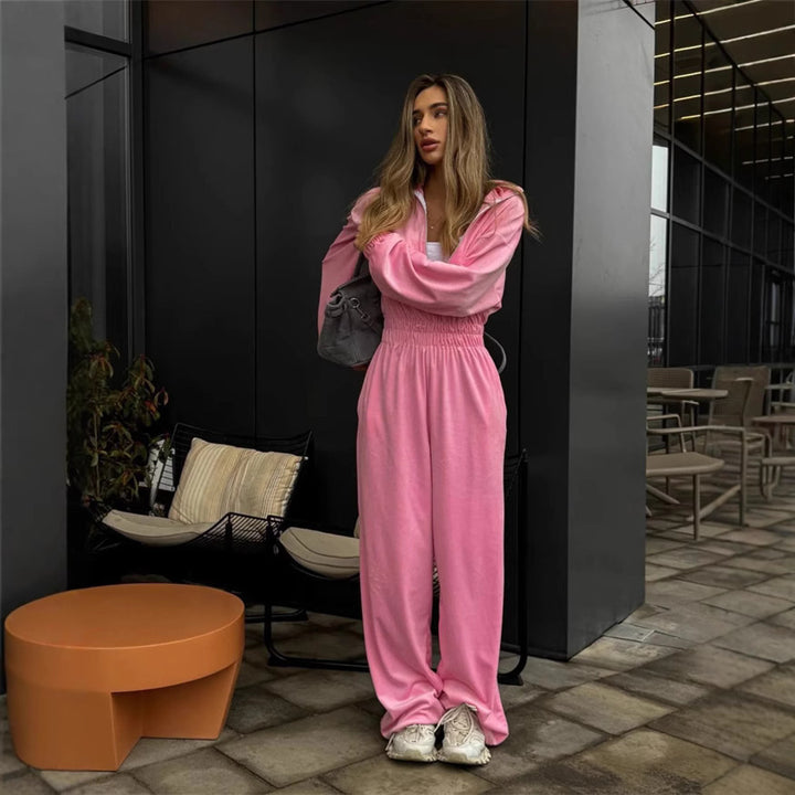 Kvinders afslappede fleece jumpsuit med høj krave og praktisk lynlås Skovae