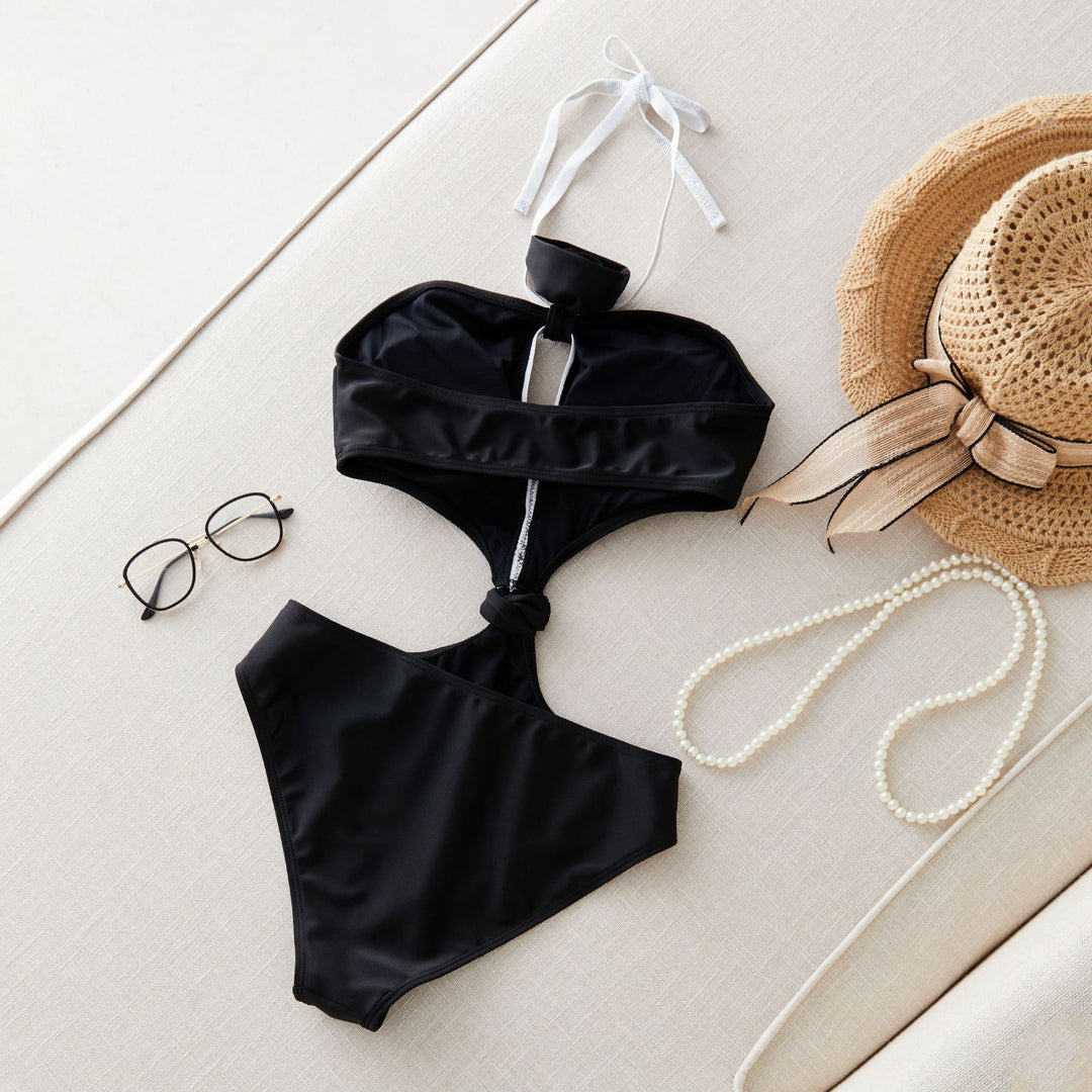 Dame bikini-sæt med elegant rynkning og moderigtige bandeau-top Stilla
