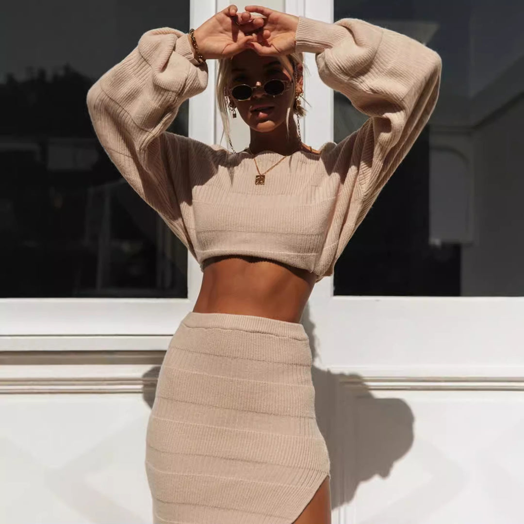Damer elegant to-dels sæt med bredt crop-top og figursyet nederdel Stilla