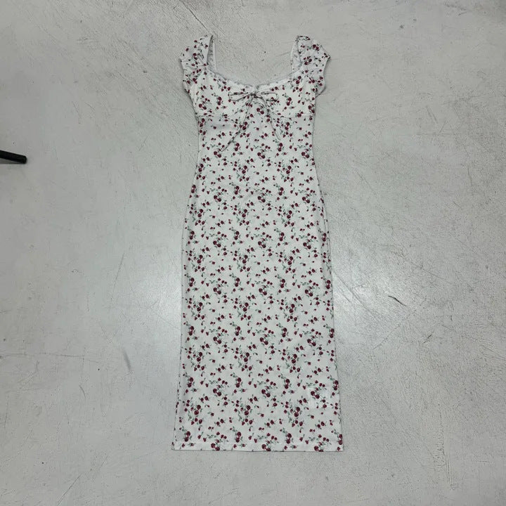 Dame romantisk blomsterkjole med rynker og spaghetti-stropper Skovae