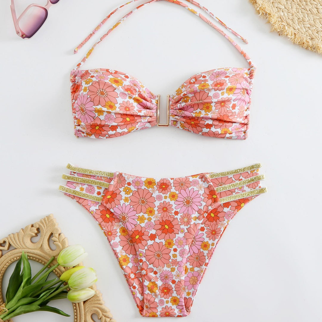 Dame Bikini Sæt med legende blomsterprint og gyldne accenter Stilla