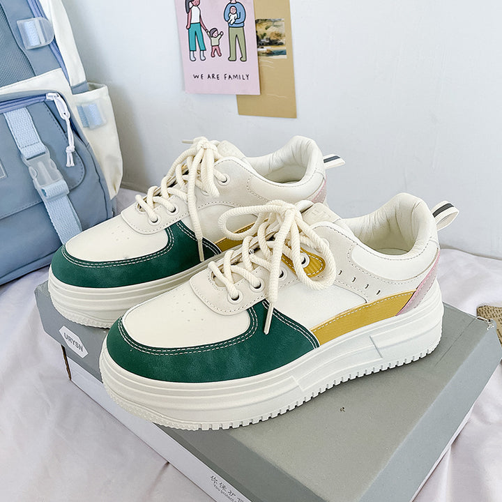 Dame Sportslige Plateau Sneakers med farve akcenter og åndbar overfladestruktur Stilla