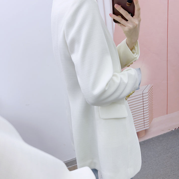 Dame Elegant Blazerjakke med gyldne knappedetaljer og struktureret design Stilla