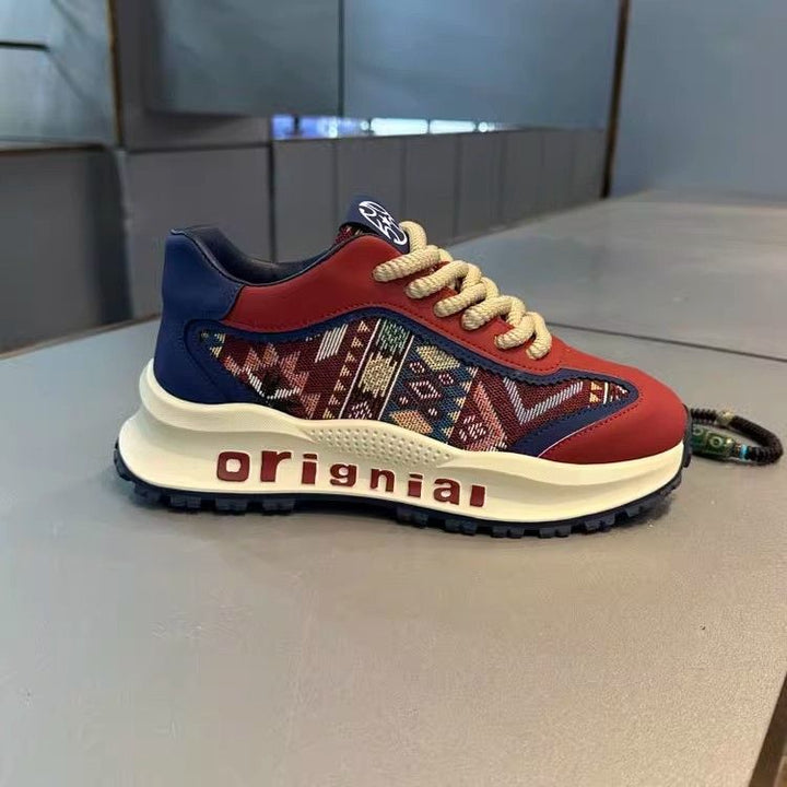 Dame Sportsko med unikt etnisk design Stilla