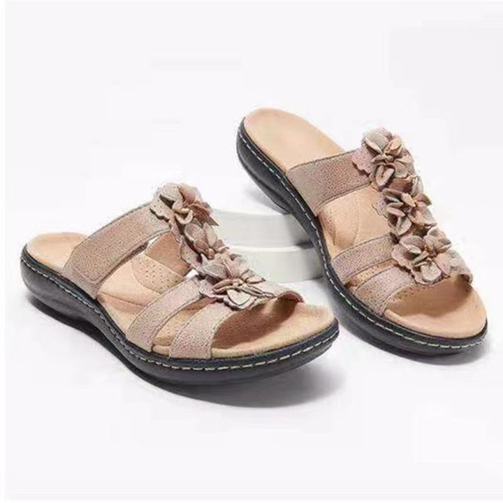Dame komfortable tæer-sandalers med blomsterdekoration og anatomisk fodsengsdesign Stilla