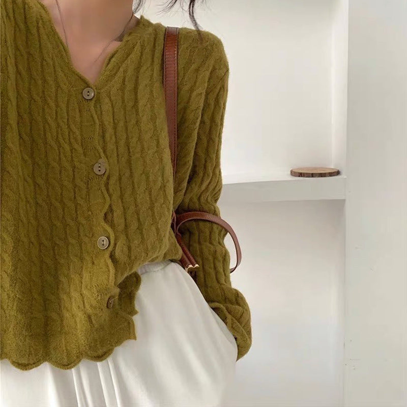 Kvindernes cardigan med struktureret kabelmønster og elegante knapdetaljer Stilla
