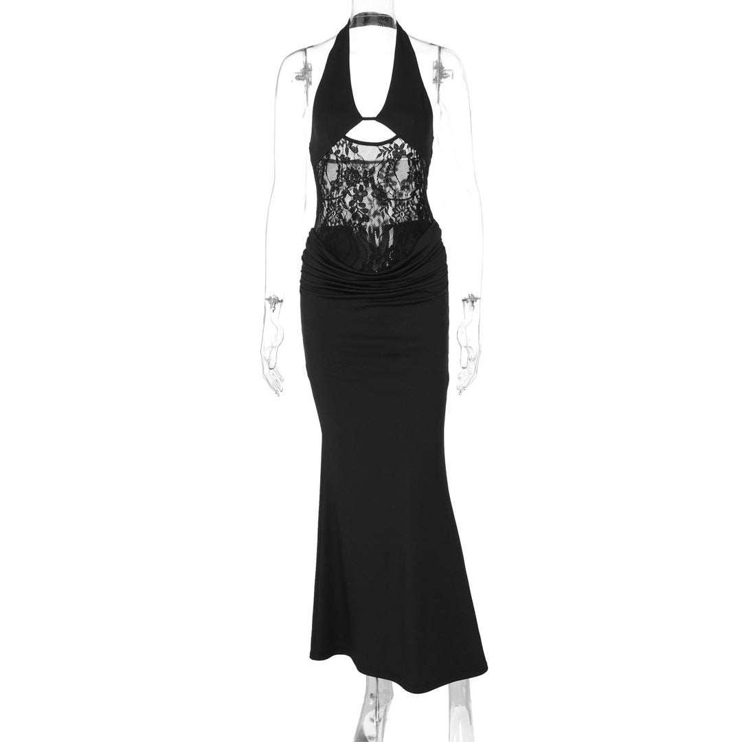 Dame Elegant Maxikjole med Halterneck, Spidsdekorasjon og Figurtilpasset Snit Skovae