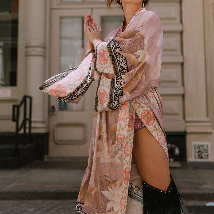 Dame luftig kimono med blomsterede mønstre og bredt skårede ærmer Stilla