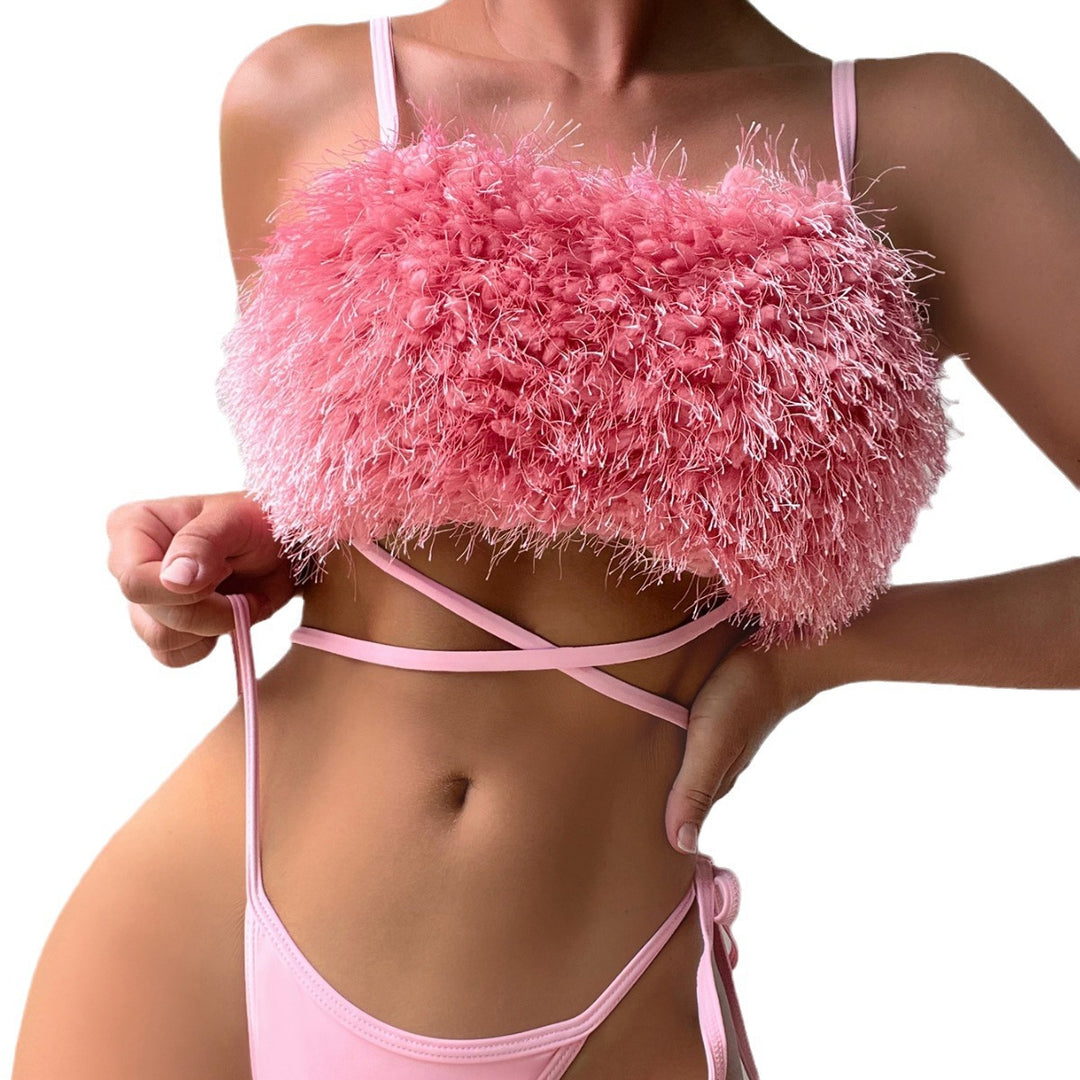 Dame Trendy Bikini med fluffy top Skovae