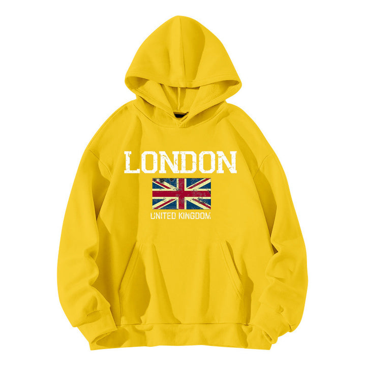 Kvinders hoodie i urban London stil med kængurulomme og komfortabel pasform Skovae