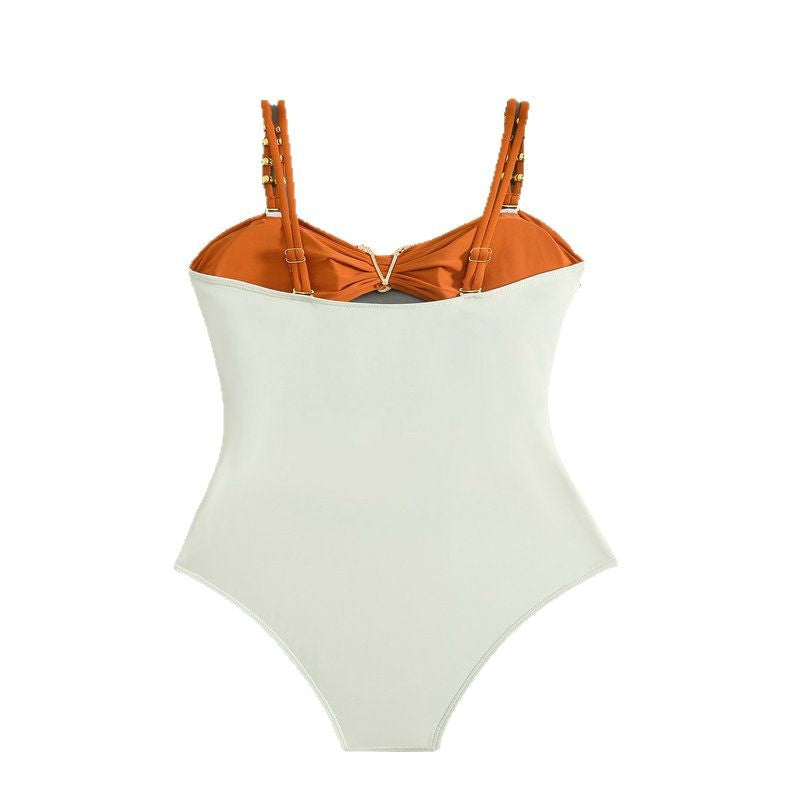 Damer one-piece badetøj med elegant cut-out og fashionable skulderstropper Skovae