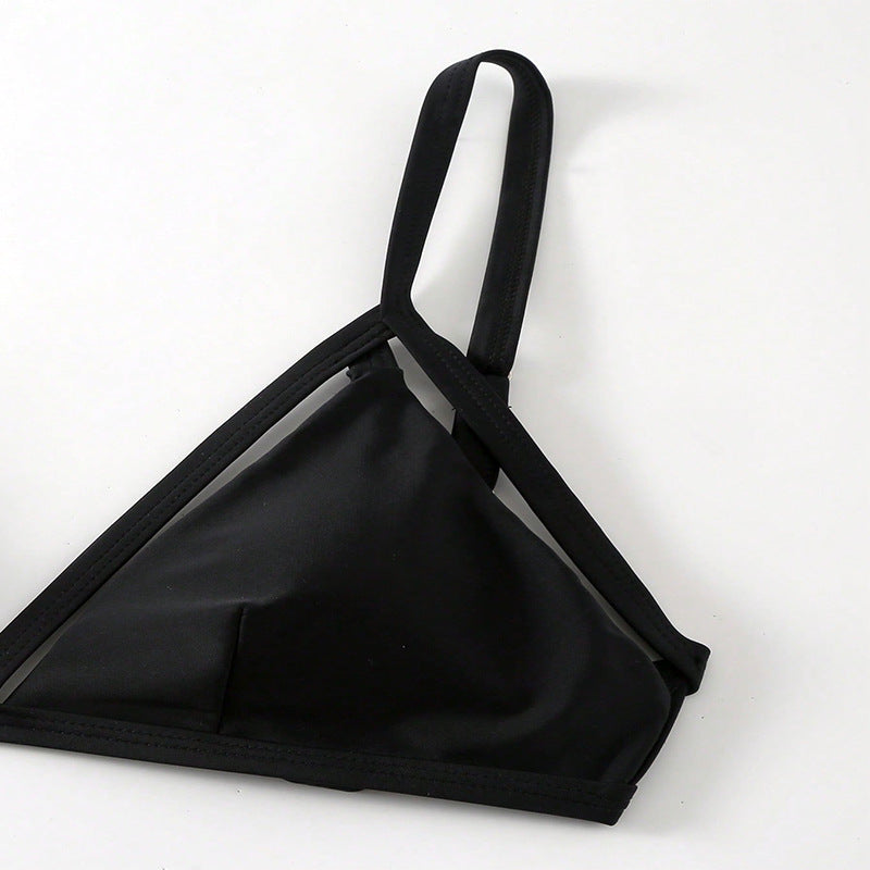 Dame bikini sæt med raffinerede cut-out detaljer og justerbare stropper Stilla