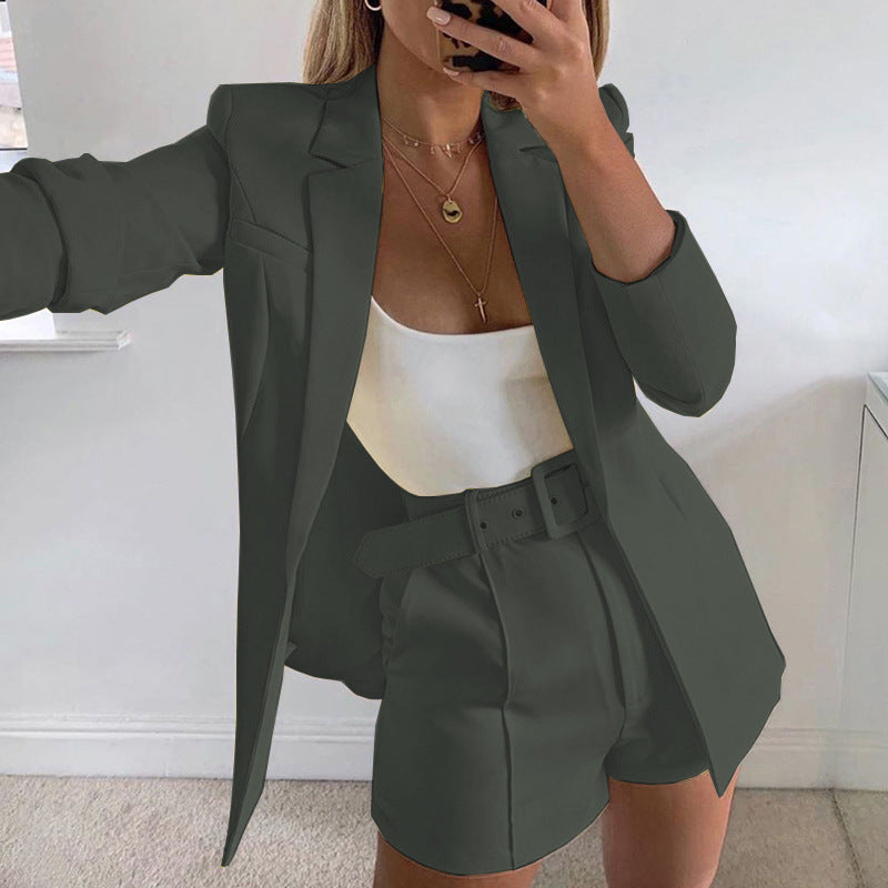 Dame afslappet blazer-shorts-sæt med taljebælte Stilla