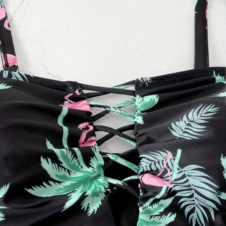 Dame énslags badesuit med raffinerede flæsedetaljer og blomsteroberdel Skovae