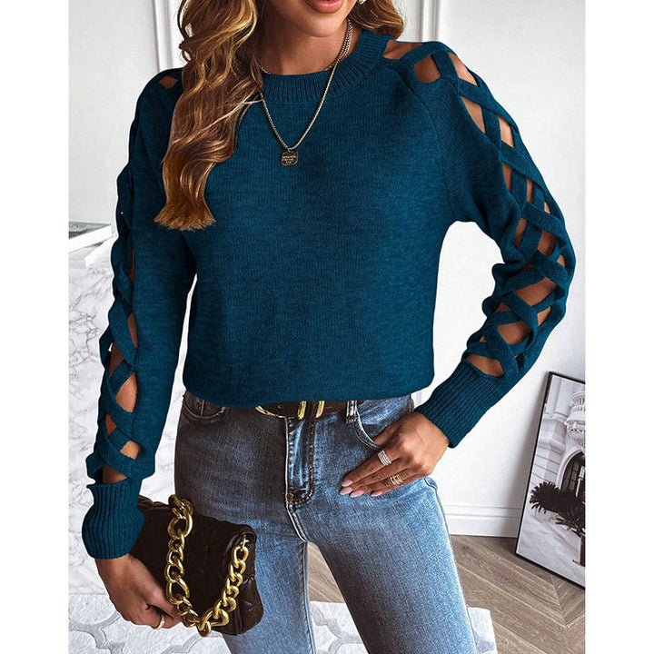 Dame stilfuld strikket sweater med åbne ærmer og udsnit detaljer Stilla